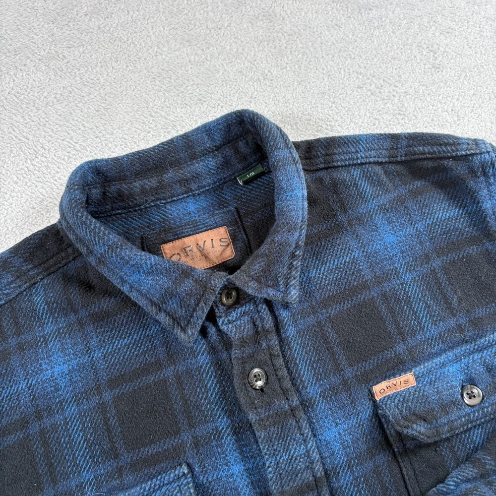 Orvis Flannel Shacket Men Large Navy Blue Plaid Pockets Heavyweight Button Front